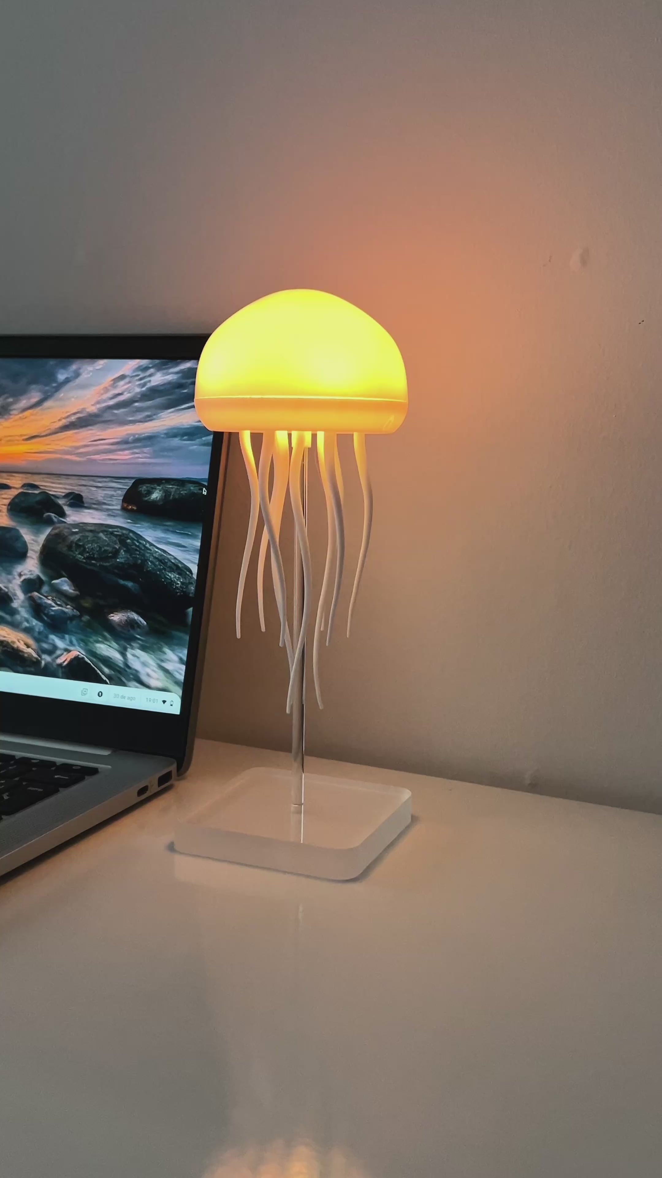 LÁMPARA MEDUSA RGB – LUZ AMBIENTE HIPNÓTICA